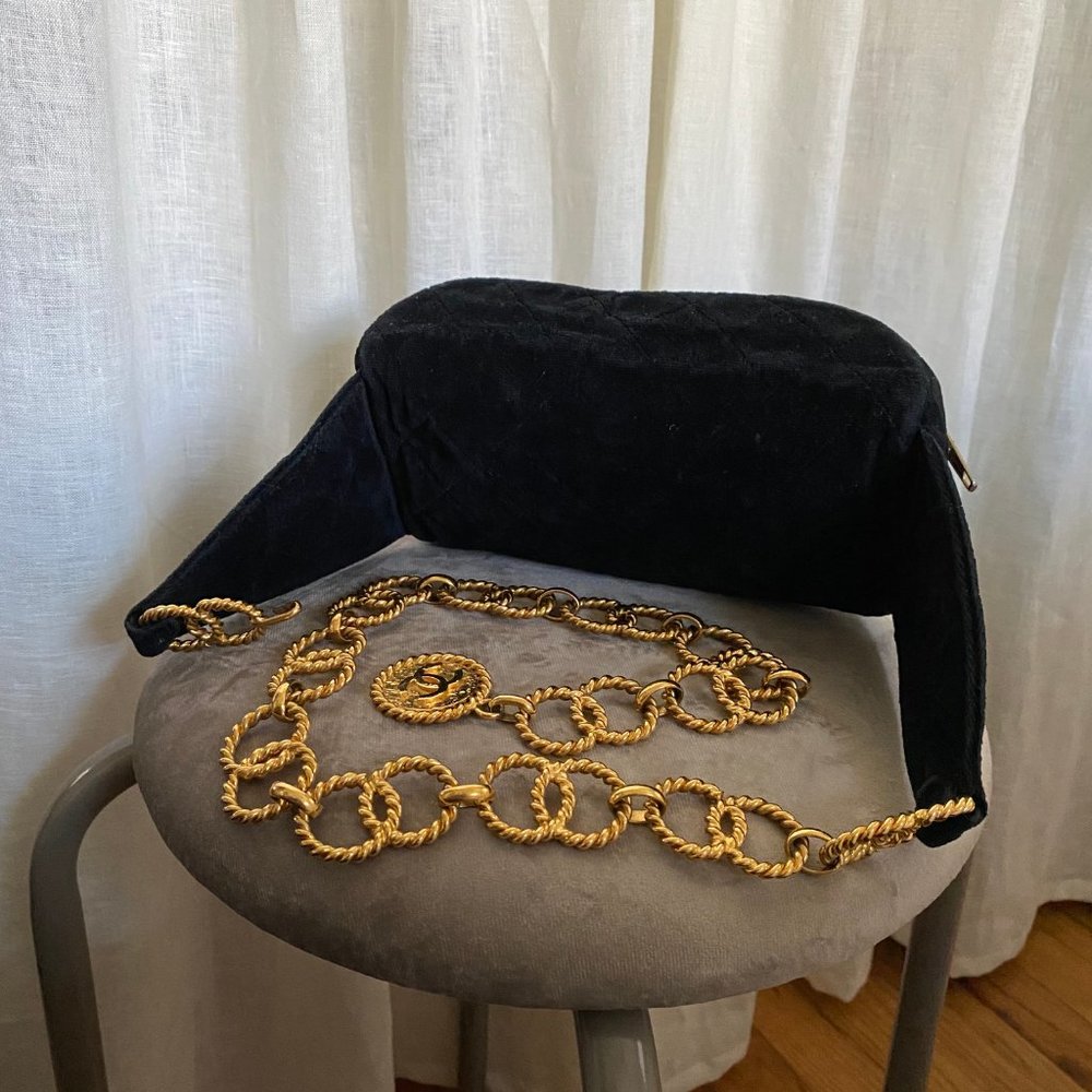 Chanel Vintage 90's Waist Fanny Pack Belt Bag - Picture 6 of 14